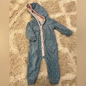 Carters fleece outfit. 9M